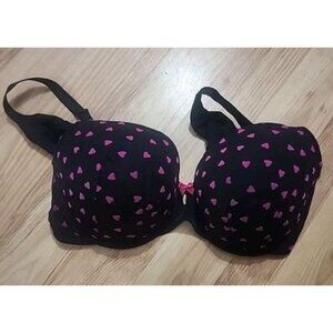 Torrid T-Shirt Bra Size 44D black  Pink Hearts Padded Underwire Back Smoothing